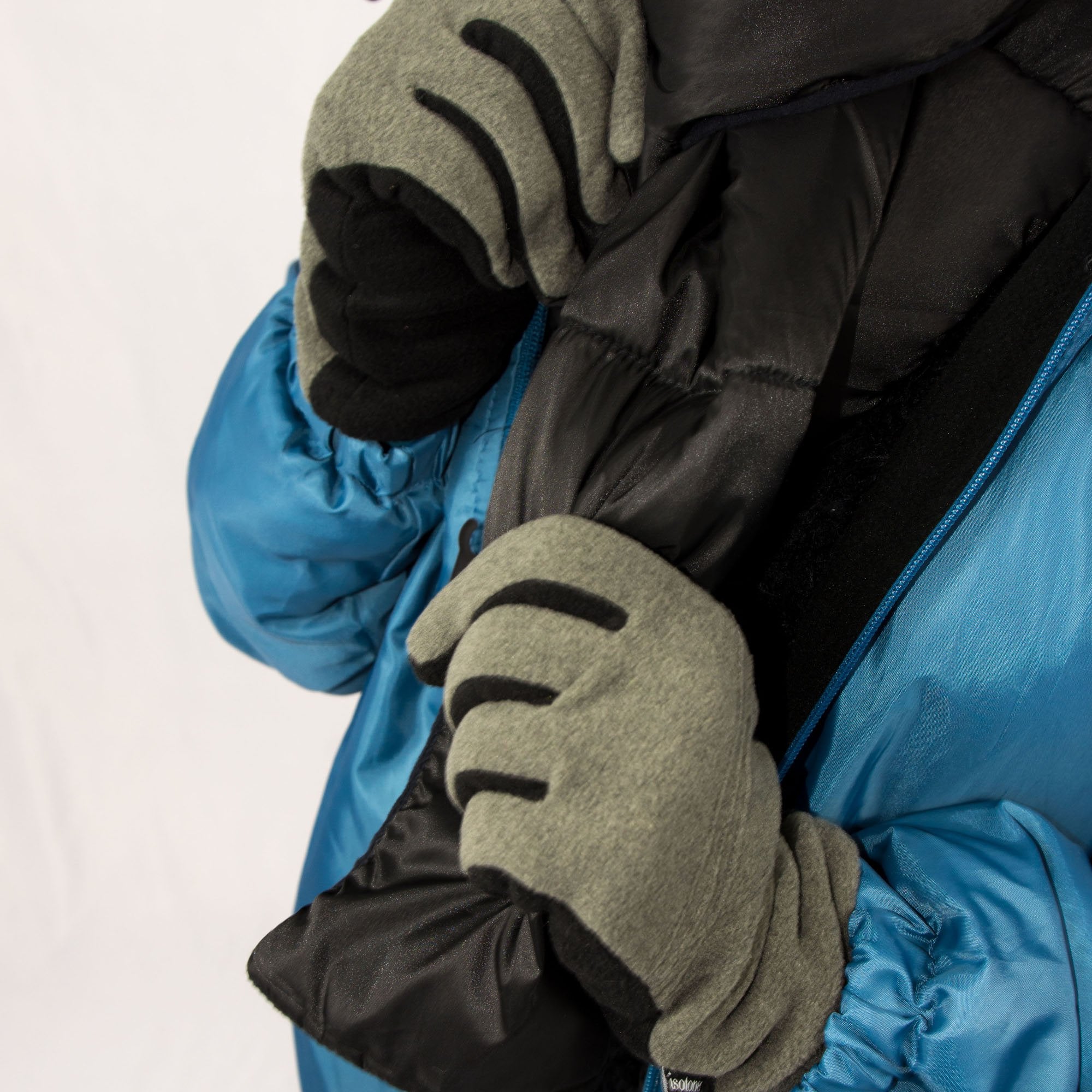 Women’s Fleece Scarf with SleekHeat