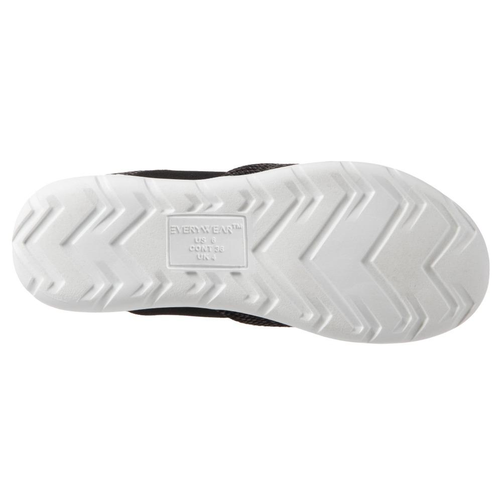 Zenz Women's Balance Slip-On in Black Marbled Bottom Sole Tread