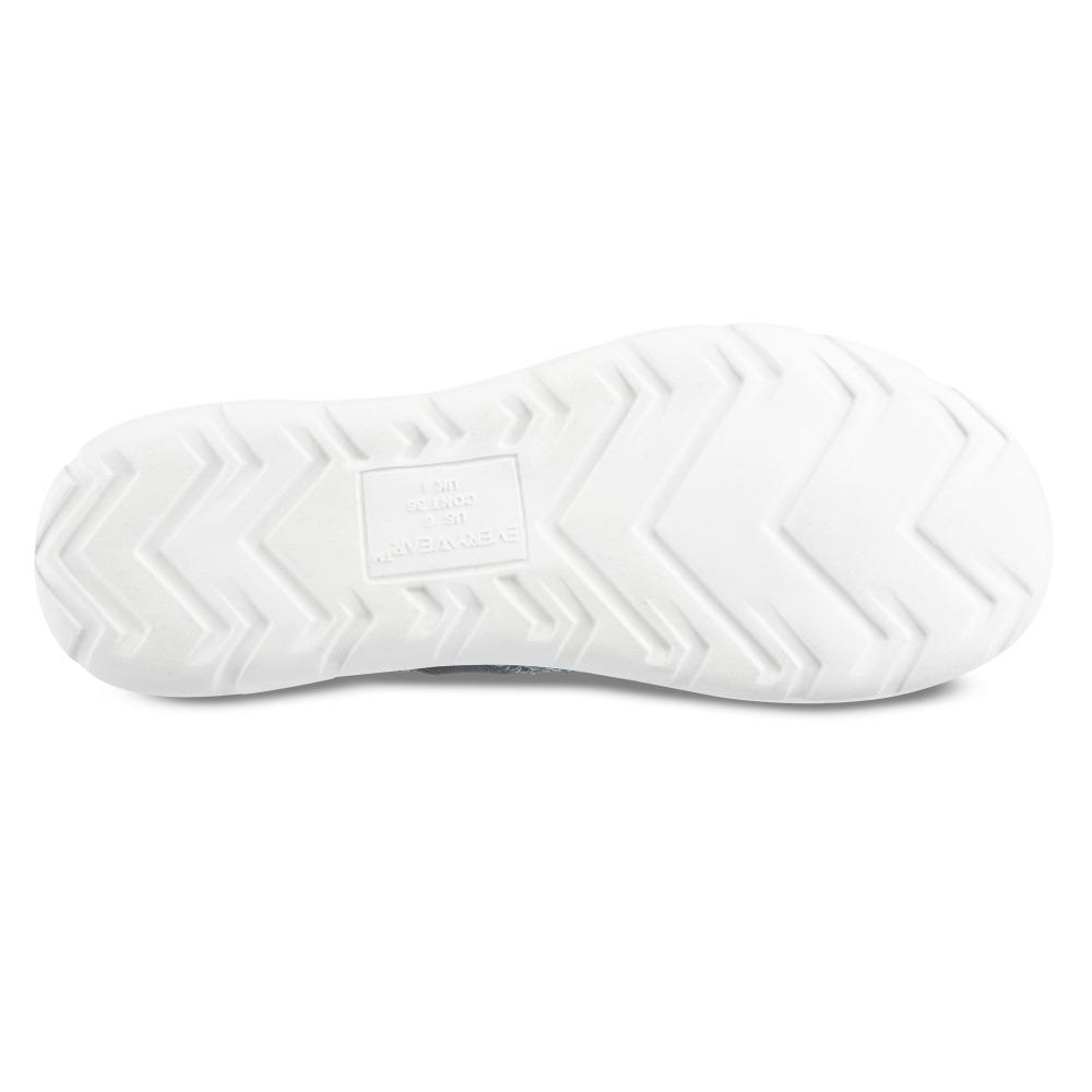 Zenz Women's Harmony Slip-On in Mineral Bottom Sole Tread