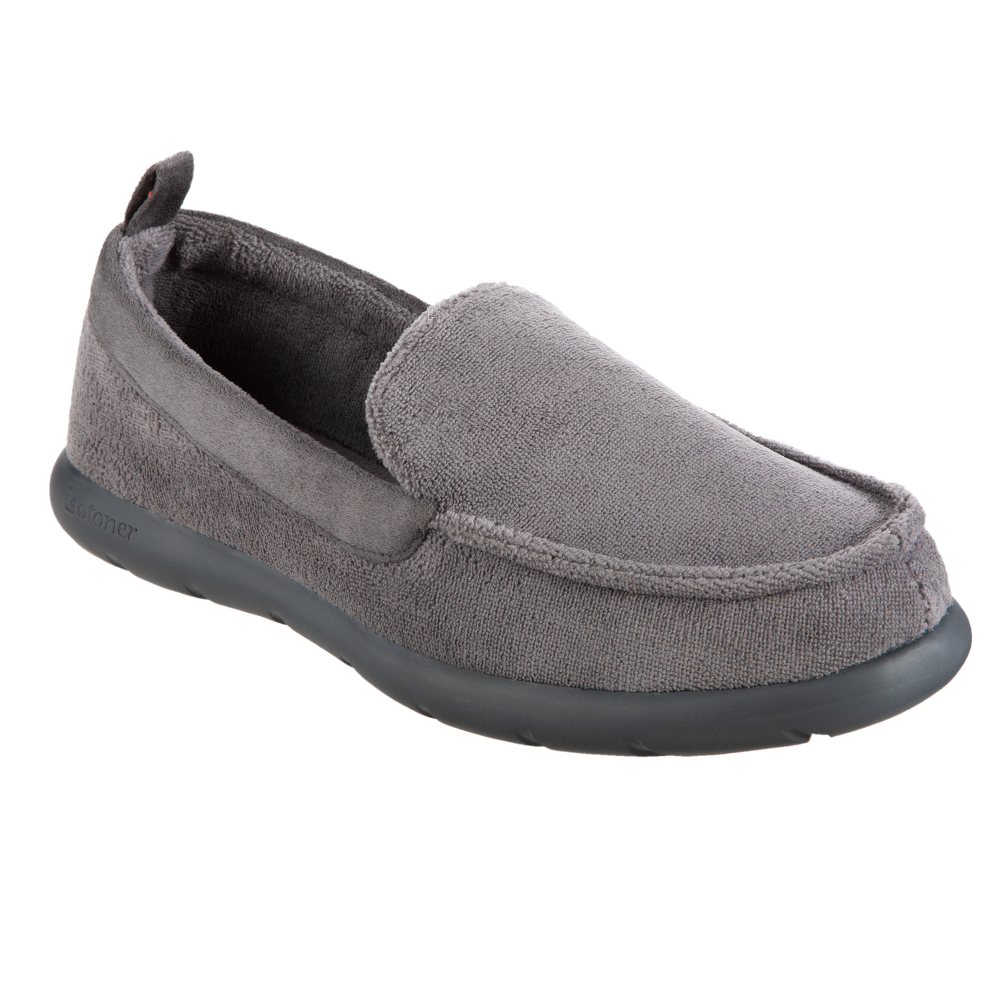 Isotoner with Everywear™ Men’s Microterry Moccasin in Ash Right Angled View