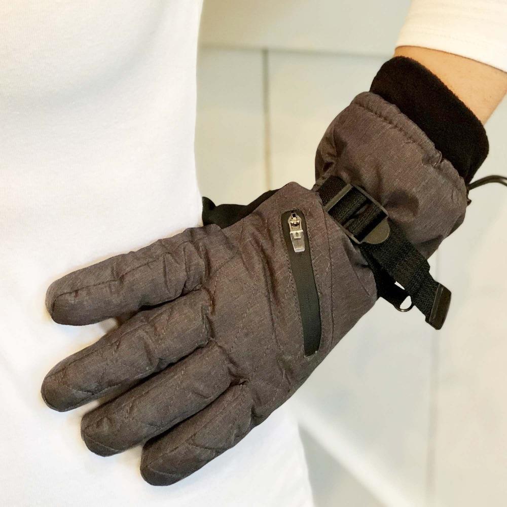 Women's Ski Gloves in Heather(Grey) on Model